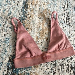skims bralette xs